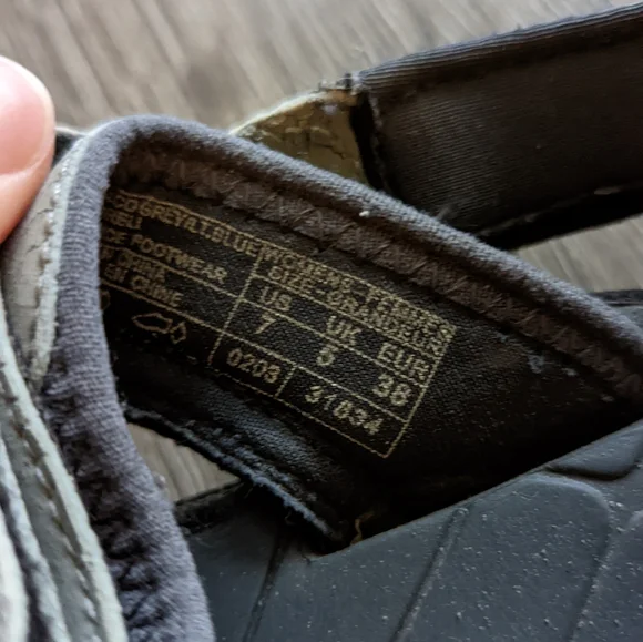 Merrell sandals - Picture 4 of 5